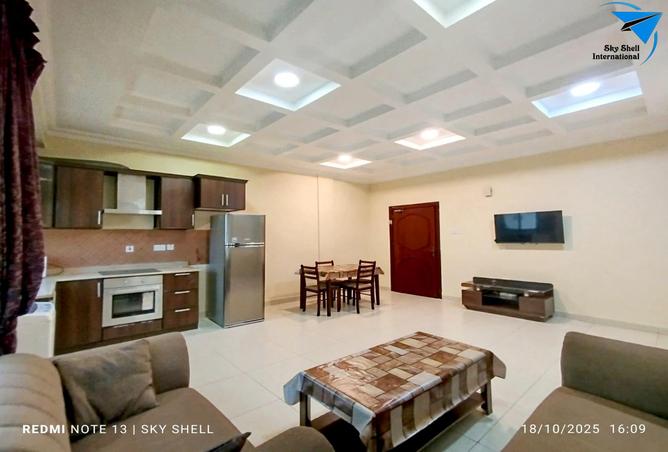 964050 - Property Image 2