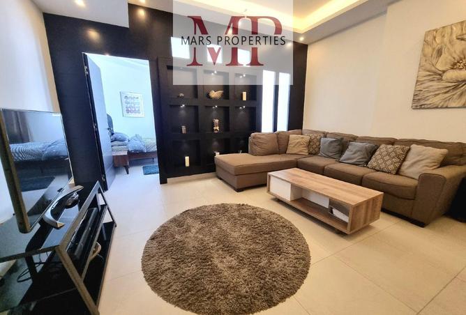 953838 - Property Image 2