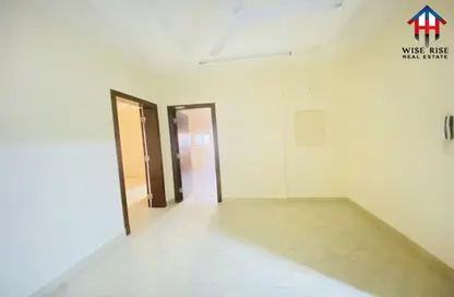 Empty Room image for: Apartment - 1 Bedroom - 1 Bathroom for rent in Adliya - Manama - Capital Governorate, Image 1