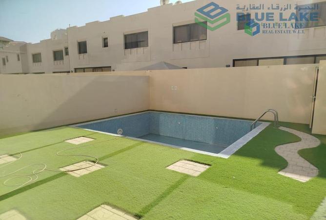 838517 - Property Image 2