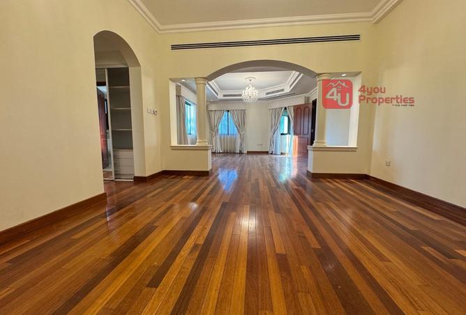 969466 - Property Image 2