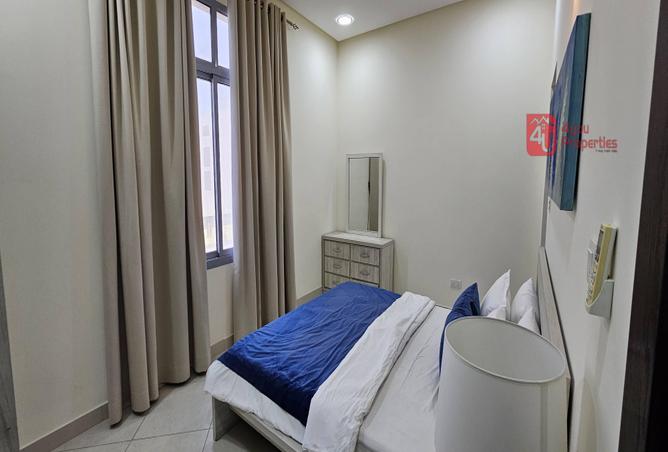 978387 - Property Image 2