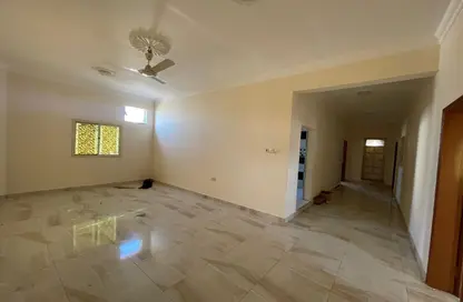 Apartment - 3 Bedrooms - 3 Bathrooms for rent in Budaiya - Northern Governorate