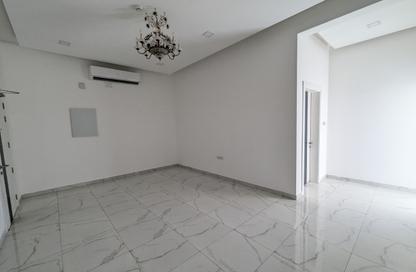 Apartment - 2 Bedrooms - 2 Bathrooms for rent in Saar - Northern Governorate