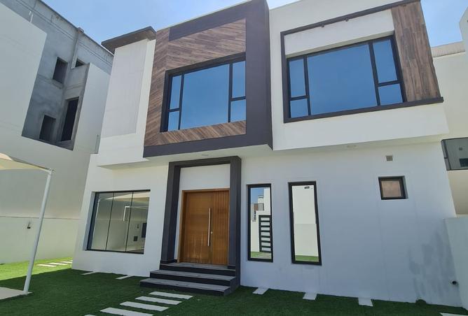 952159 - Property Image 3