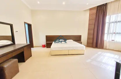 Apartment - 2 Bedrooms - 2 Bathrooms for rent in Busaiteen - Muharraq Governorate