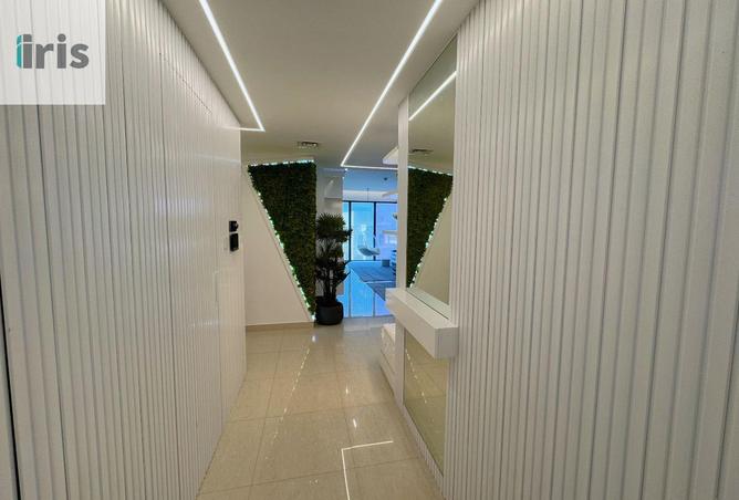 957320 - Property Image 3