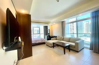 Apartment - Studio - 1 Bathroom for rent in Al Juffair - Capital Governorate