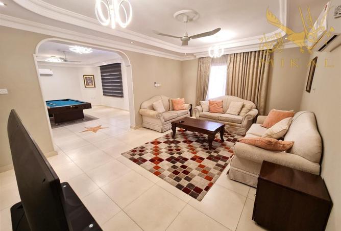 981780 - Property Image 2