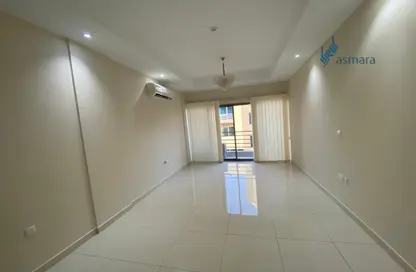 Apartment - 2 Bedrooms - 2 Bathrooms for rent in Hidd - Muharraq Governorate