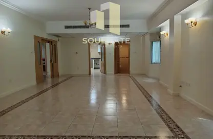 Apartment - 3 Bedrooms - 3 Bathrooms for rent in Seef - Capital Governorate