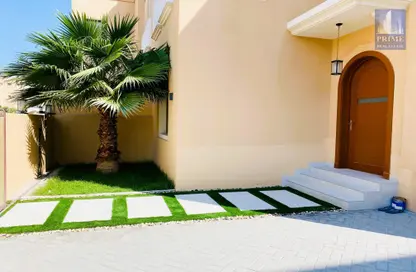 Villa - 3 Bedrooms - 4 Bathrooms for rent in Galali - Muharraq Governorate