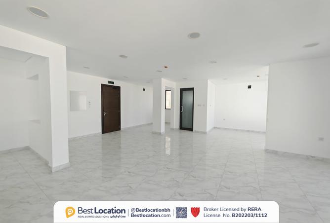 925612 - Property Image 3
