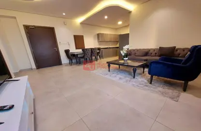 Living / Dining Room image for: Apartment - 1 Bedroom - 1 Bathroom for rent in Mahooz - Manama - Capital Governorate, Image 1