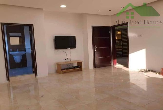 956636 - Property Image 3