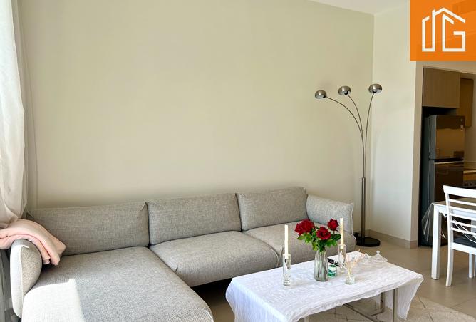 912828 - Property Image 2