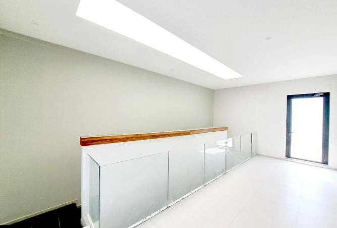962441 - Property Image 2