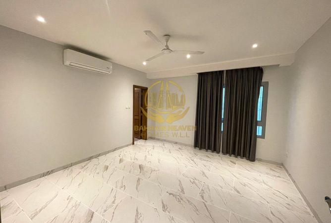 952331 - Property Main Image