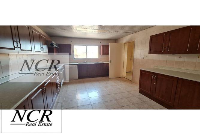 970525 - Property Image 3