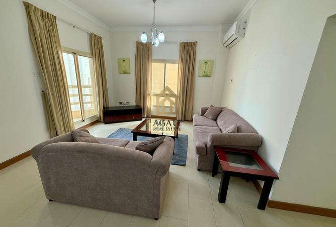 973687 - Property Image 2