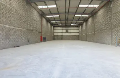 Warehouse - Studio for rent in Ras Zuwayed - Southern Governorate