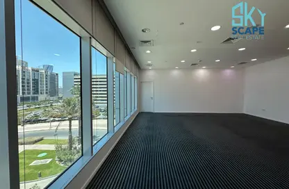 Office Space - Studio - 2 Bathrooms for rent in Bahrain Financial Harbour - Manama - Capital Governorate