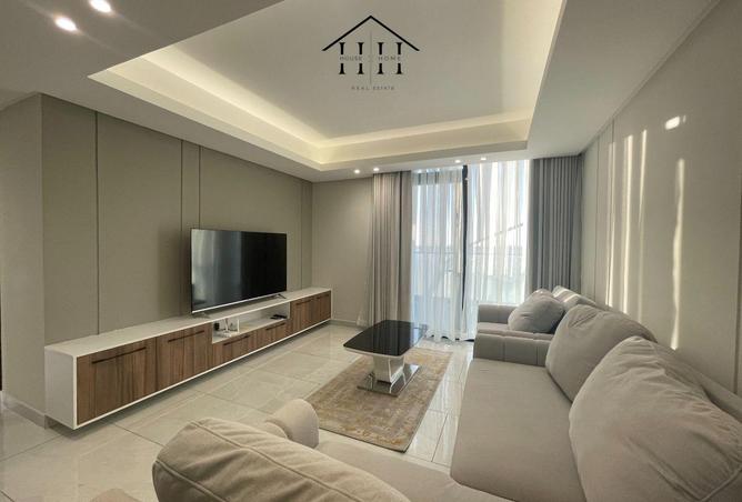 987928 - Property Image 2