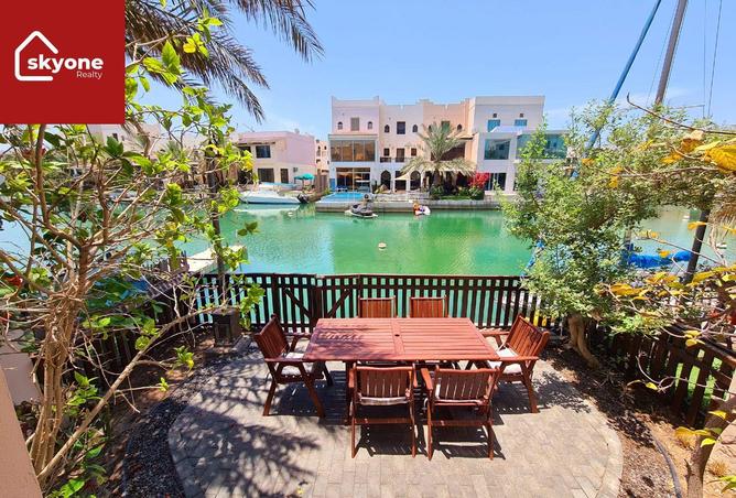 971787 - Property Image 2