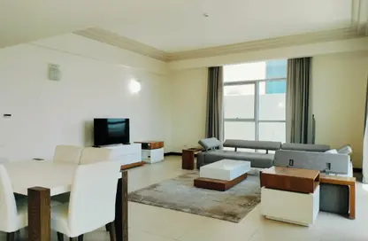 Apartment - 3 Bedrooms - 3 Bathrooms for rent in Mahooz - Manama - Capital Governorate