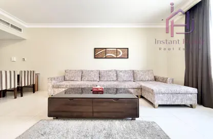 Apartment - 2 Bedrooms - 2 Bathrooms for rent in Al Juffair - Capital Governorate