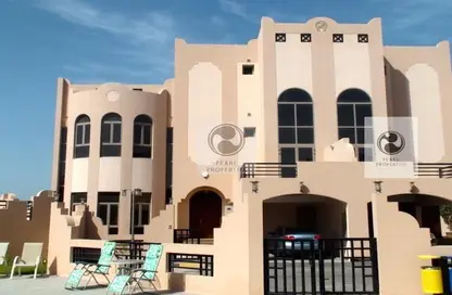 فيلا - 4 غرف نوم - 4 حمامات للايجار في الهملة - المحافظة الشمالية