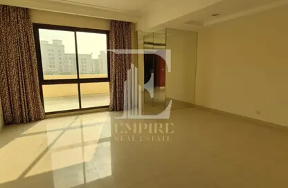 Apartment - 1 Bedroom - 1 Bathroom for rent in Sanabis - Manama - Capital Governorate Apartment - 1 Bedroom - 1 Bathroom for rent in Sanabis - Manama - Capital Governorate