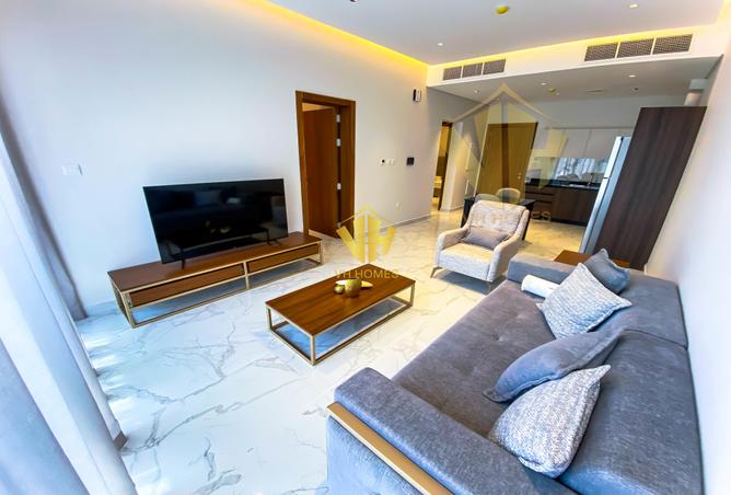 972119 - Property Image 2