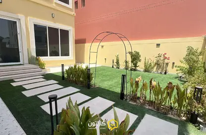 فيلا - 4 غرف نوم - 7 حمامات للبيع في الجنبية - المحافظة الشمالية