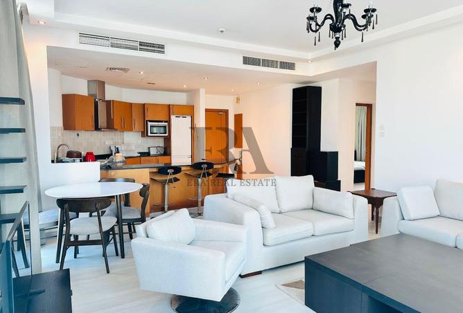 987062 - Property Image 3