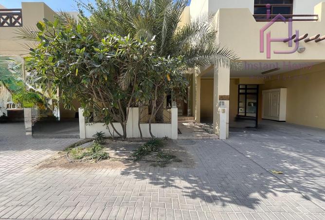 981119 - Property Image 2