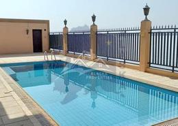 Villa - 6 bedrooms - 7 bathrooms for rent in Tubli - Central Governorate