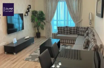 Living / Dining Room image for: Apartment - 2 Bedrooms - 2 Bathrooms for sale in Saar - Northern Governorate, Image 1