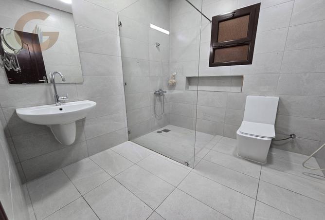 979685 - Property Image 3