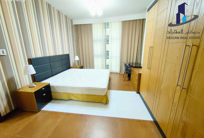 966005 - Property Image 2