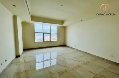 Empty Room image for: Apartment - 2 Bedrooms - 3 Bathrooms for sale in Hidd - Muharraq Governorate, Image 1