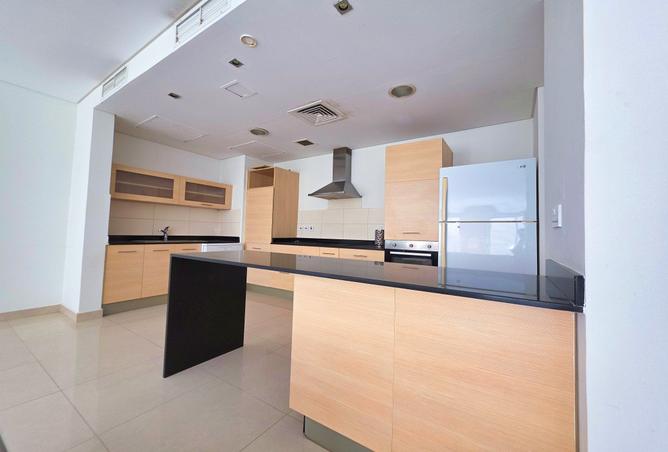 956939 - Property Image 2