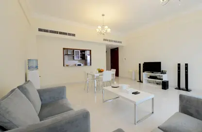Apartment - 2 Bedrooms - 2 Bathrooms for rent in Um Al Hasam - Manama - Capital Governorate
