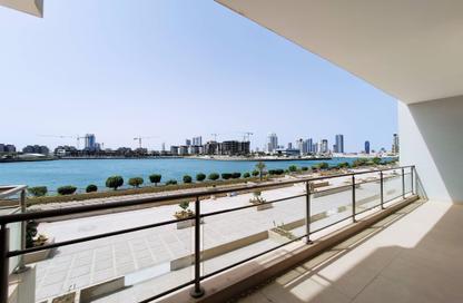 Apartment - 1 Bedroom - 2 Bathrooms for rent in Reef Island - Capital Governorate
