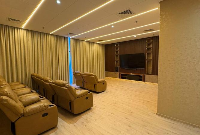 983832 - Property Main Image