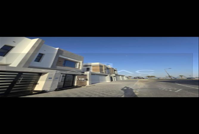 938479 - Property Image 2