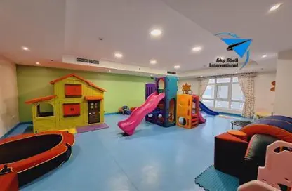 Apartment - 3 Bedrooms - 3 Bathrooms for rent in Al Juffair - Capital Governorate