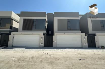 Villa - 3 Bedrooms - 4 Bathrooms for sale in Busaiteen - Muharraq Governorate