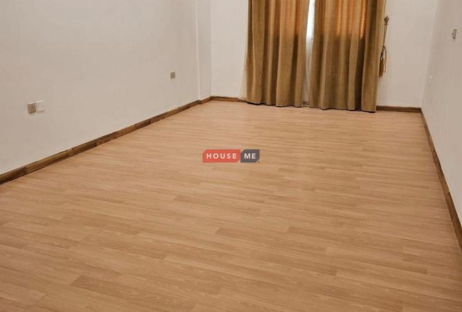 967828 - Property Main Image