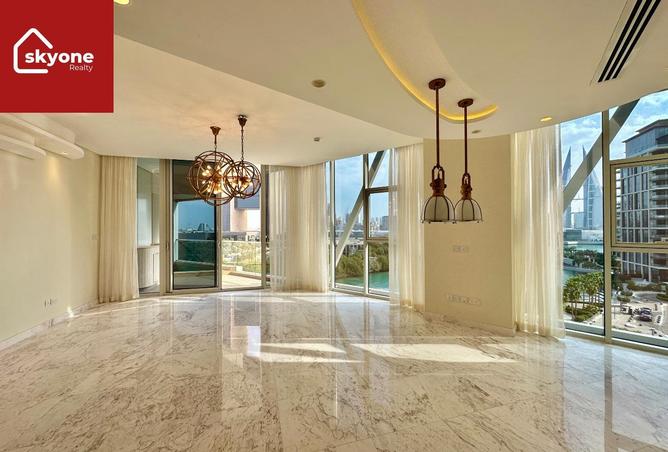 987562 - Property Image 2